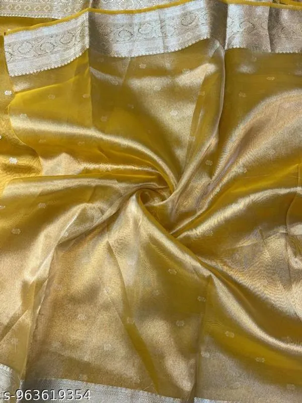 Tissue_Mohmaya_Maharani_Gold_Tissue_Silk_Saree_Booty_All_Over_With_Premium_Lace_Attached