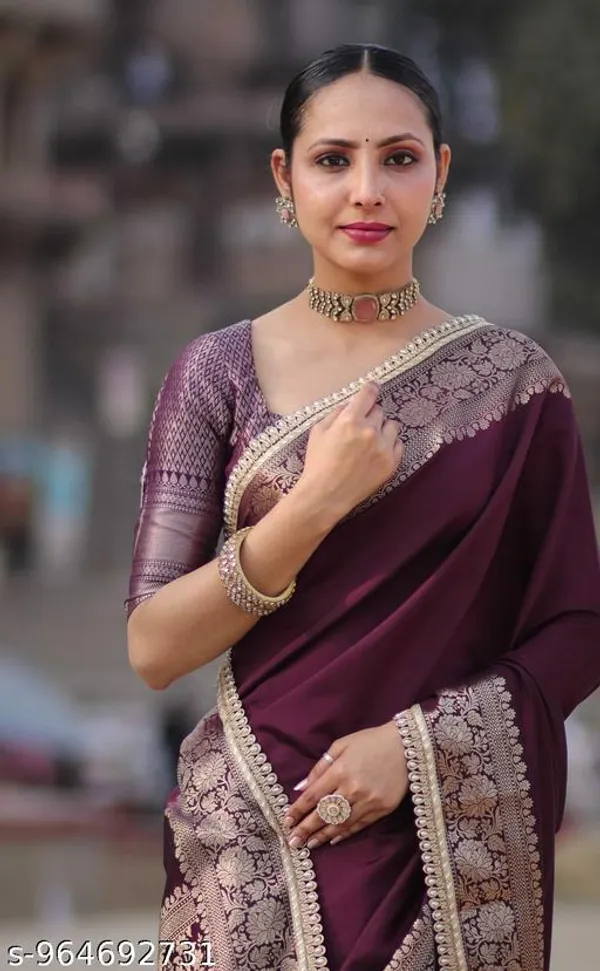 Soft_Silk_Sundra_Vastra_Kathbaan_Maroon_Saree_With_Premium_Moti_Lace_Attached