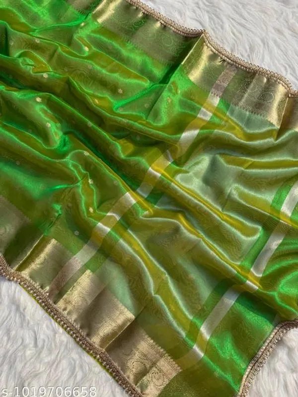 Exclusive_Banarasi_Tissue_Mohmaya_Maharani_Green_Tissue_Silk_Saree_Booty_All_Over_With_Moti_Lace_Attached