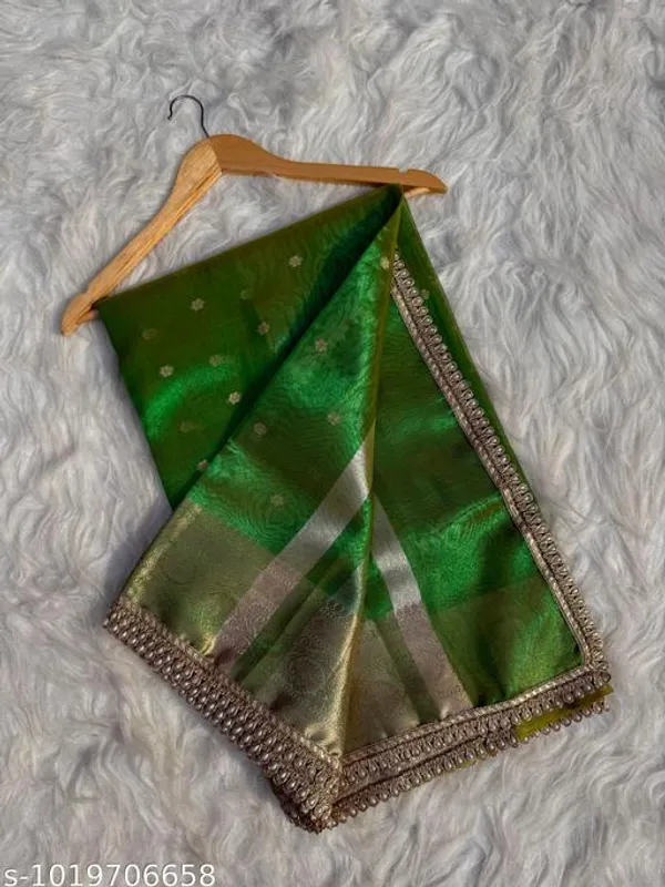 Exclusive_Banarasi_Tissue_Mohmaya_Maharani_Green_Tissue_Silk_Saree_Booty_All_Over_With_Moti_Lace_Attached