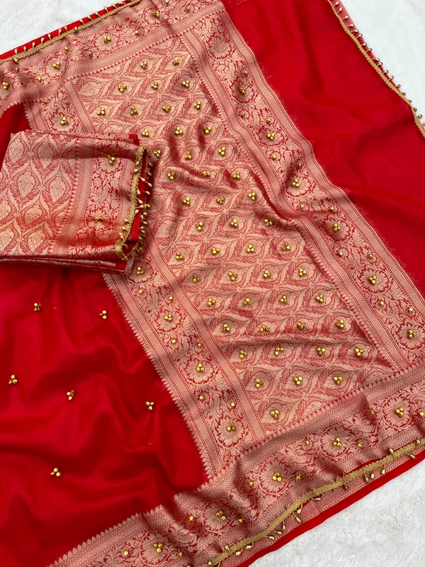 CARMINE_RED_Ghunghroo_saree_with_lace_attached_
