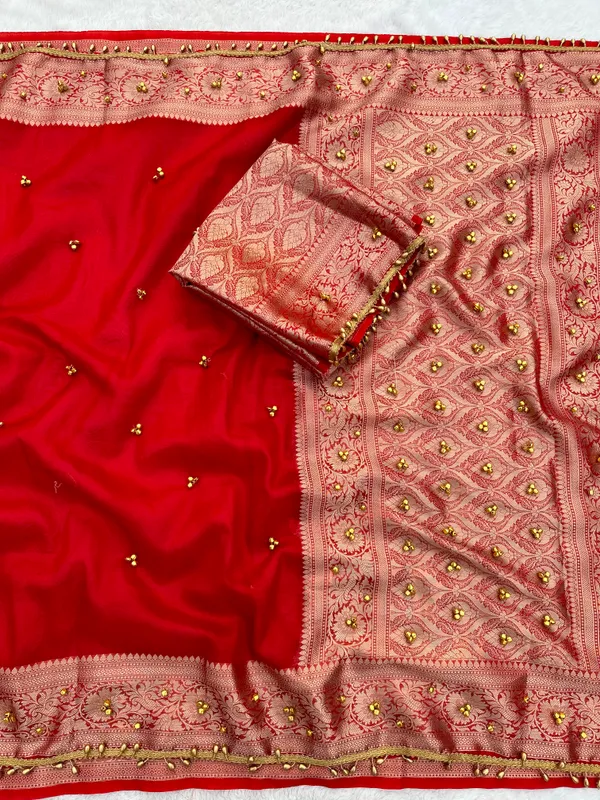 CARMINE_RED_Ghunghroo_saree_with_lace_attached_