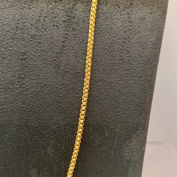 Gold_Tone_Link_Chain_Necklace