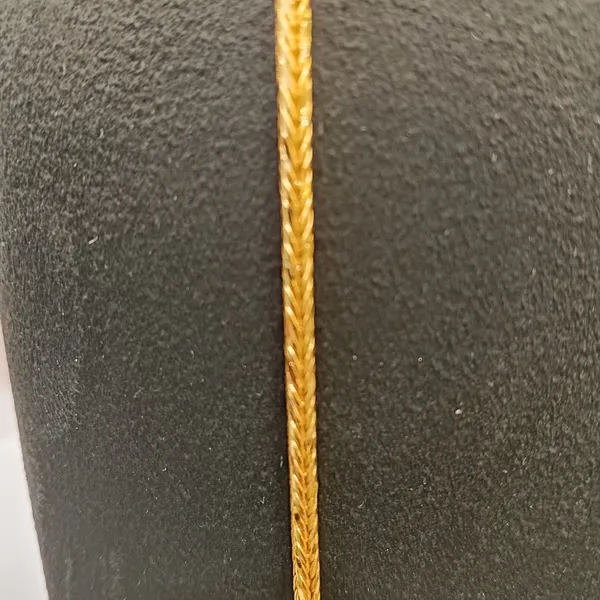 Gold_Braided_Chain_Necklace_for_All