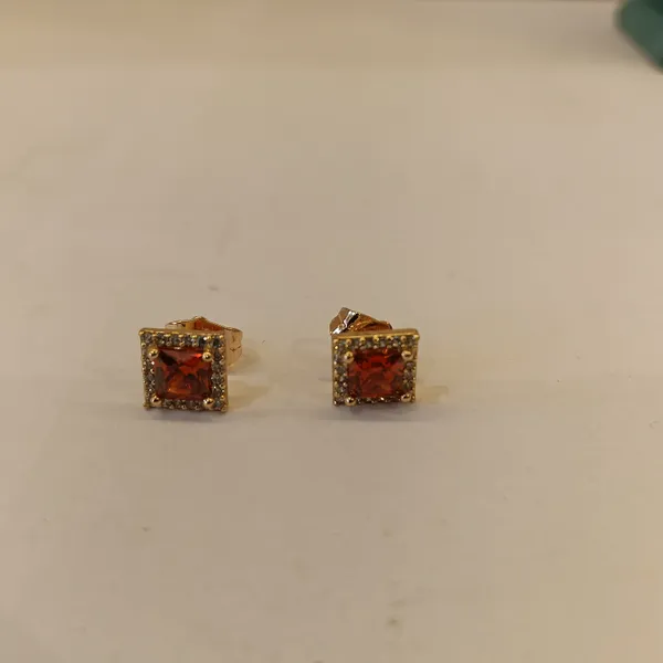 Gold_Tone_Red_Stone_Stud_Earrings_for_Women