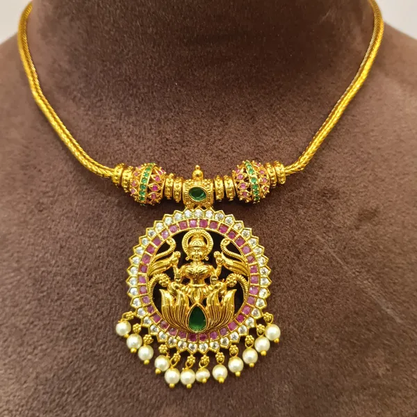 Gold_Tone_Temple_Jewellery_Necklace_Set_for_Women
