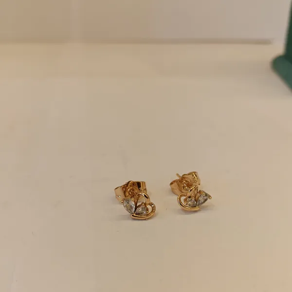 Gold-Tone_Heart_Stud_Earrings_for_Women