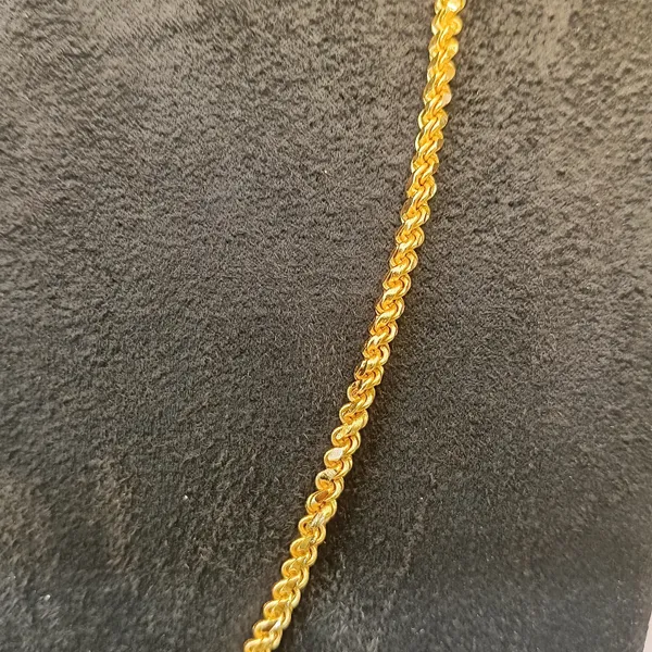 Gold_Tone_Rope_Chain_Necklace_for_All