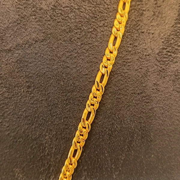 Gold_Tone_Linked_Chain_Necklace_for_Women