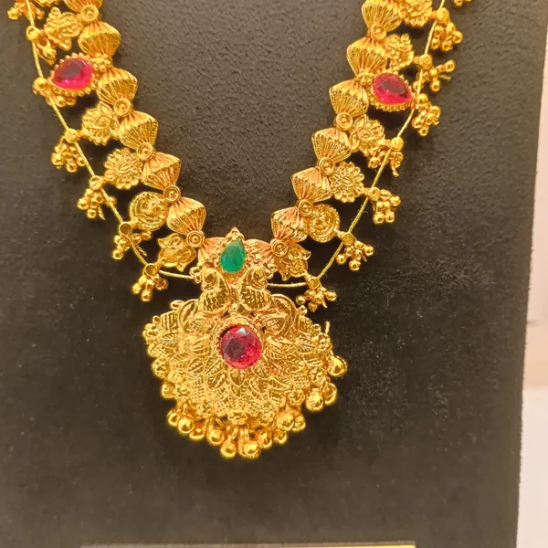 Gold_Tone_Temple_Style_Necklace_for_Women