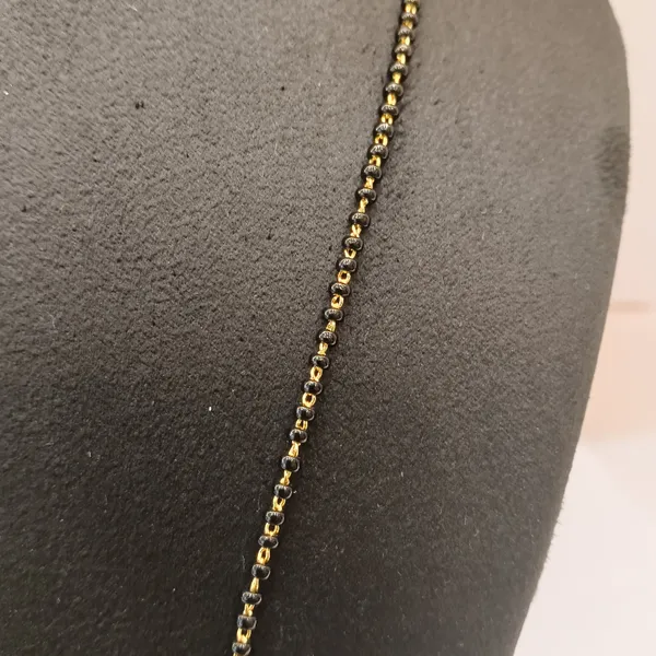 Black_Beaded_Gold_Tone_Mangalsutra_Necklace_for_Women