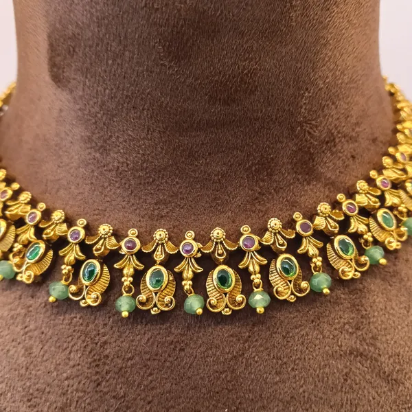 Gold_Tone_Traditional_Necklace_Set_For_Women