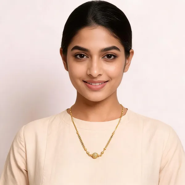 Gold_Tone_Circular_Pendant_Chain_Necklace_For_Women