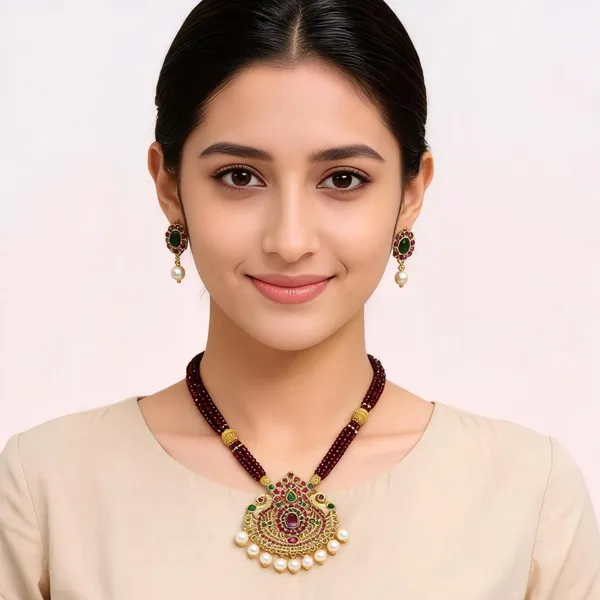 Gold_Tone_Green_Red_Stone_Studded_Necklace_Set_For_Women