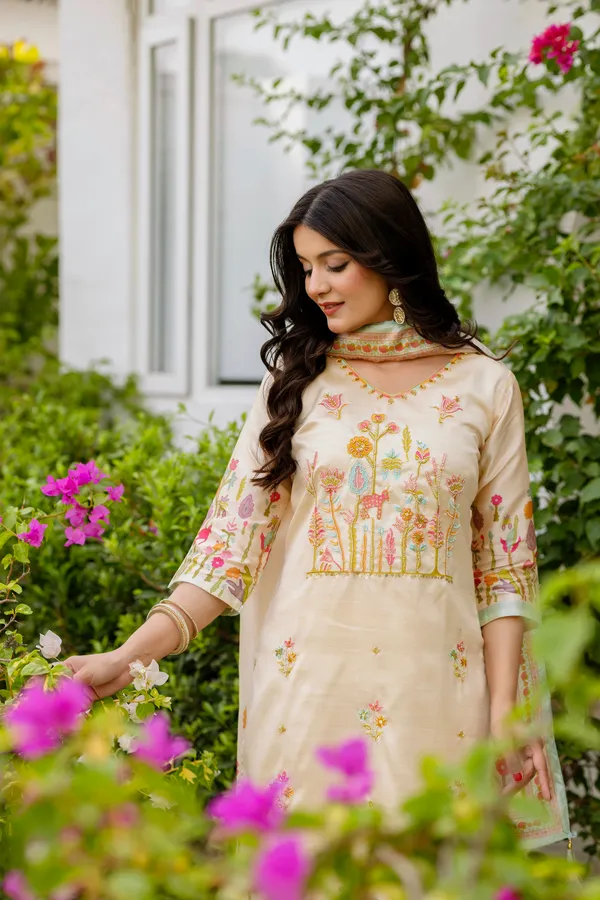 Cream_Viscose_Assam_Silk_Straight_Kurta_Set_For_Women