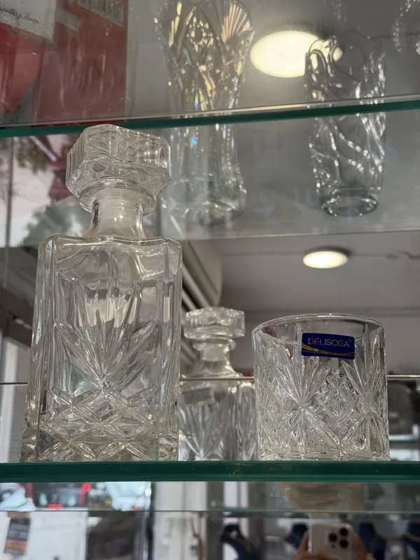 Glass_Barware_Cut_Pattern_Decanter_And_Tumbler_Set