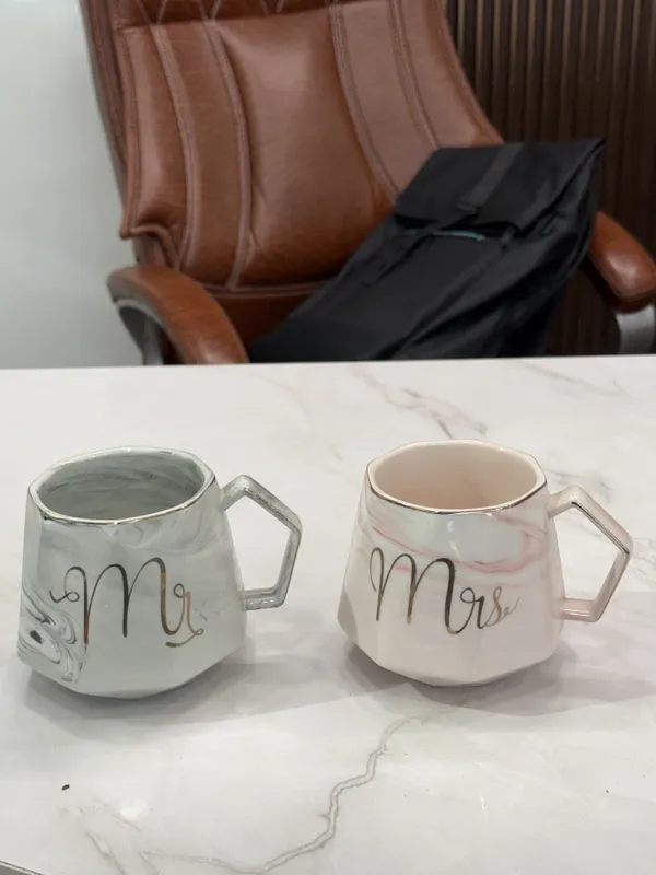 Ceramic_Wedding_Marble_Print_Mr_And_Mrs_Mug_Set