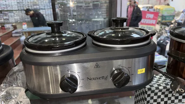 Abs_Plastic_And_Metal_Dual_Pot_Electric_Slow_Cooker