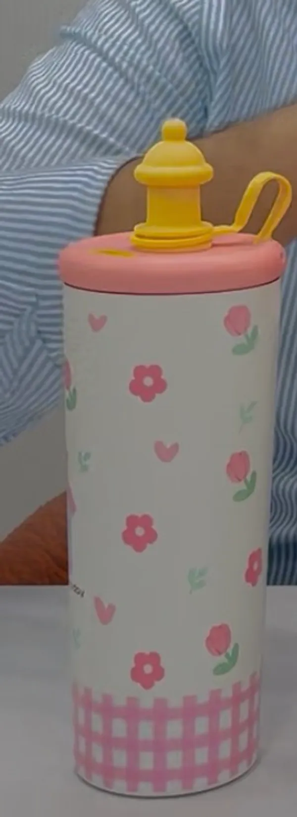 Pink_Floral_Print_Bpa_Free_Plastic_Sipper_Water_Bottle_For_Kids