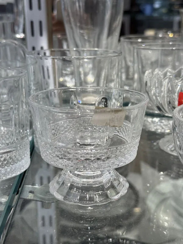 Glass_Textured_Footed_Dessert_Bowl_Set_Of_6