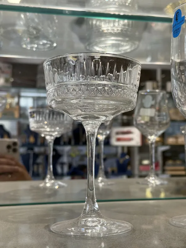 Glass_Barware_Textured_Pattern_Coupe_Glass