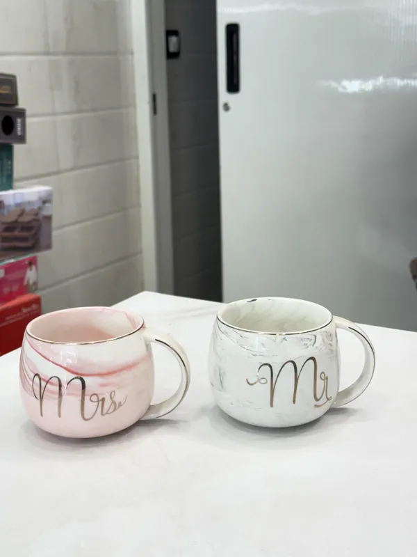 Ceramic_Marble_Print_Mr_And_Mrs_Mug_Set_Of_2