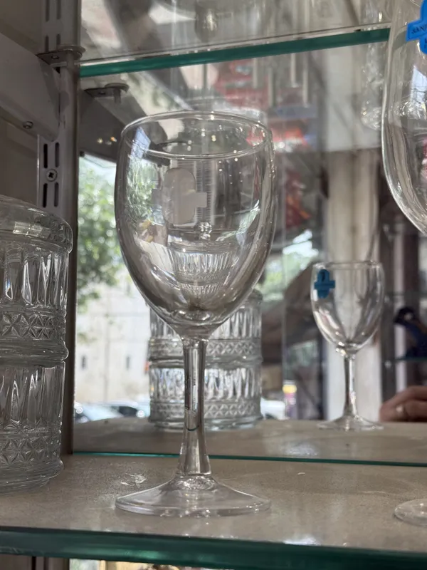 Glass_Clear_Classic_Wine_Glass