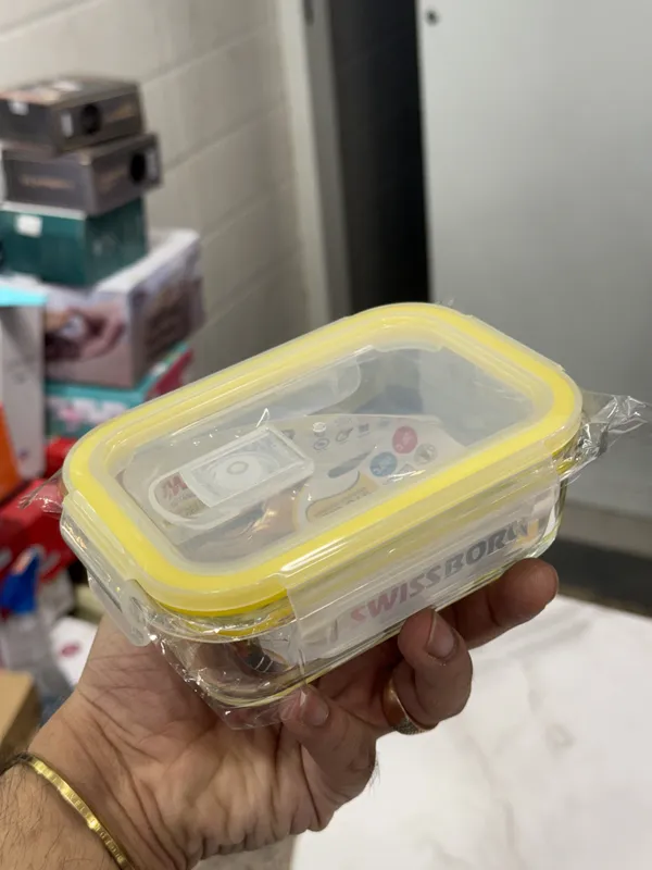 Bpa_Free_Plastic_Rectangular_Food_Storage_Container_Yellow_Lid