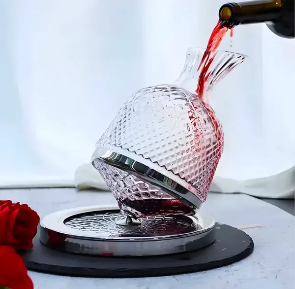 Glass_Modern_Textured_Revolving_Decanter_For_Home_Decor_and_Use_{Silver}