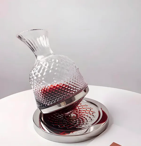 Glass_Modern_Textured_Revolving_Decanter_For_Home_Decor_and_Use_{Silver}