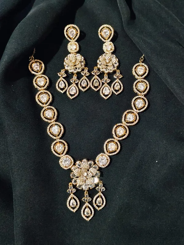 Gold_American_Diamond_Traditional_Stone_Necklace_Set_With_Earrings_For_Women