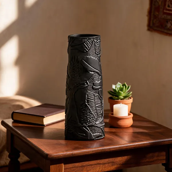 Black_Ceramic_Vase_Living_Areas