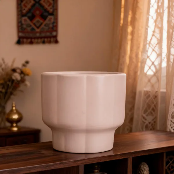 Beige_Ceramic_Planter_Living_Areas