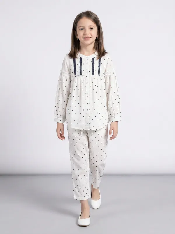 Bella_Moda_Cotton_Woven_Girls_Solid_Gathered_Yoke_Full_Sleeve_Top_With_Pants_Co_Ord_Set
