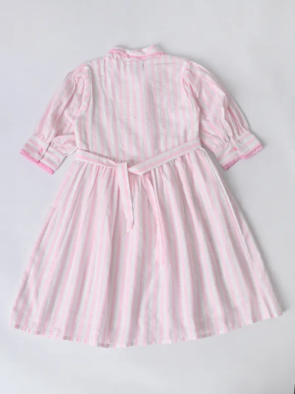 Girls_Sriped_Cotton_Woven_Dress_With_Bow_Waist_Applique_Pink