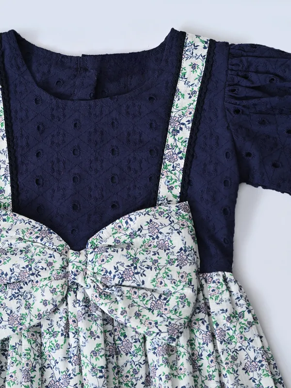 Baby_Girls_Printed_Cotton_Woven_Fit_And_Flare_Dress_With_Puff_Sleeves_And_Bow_Appilque_Blue