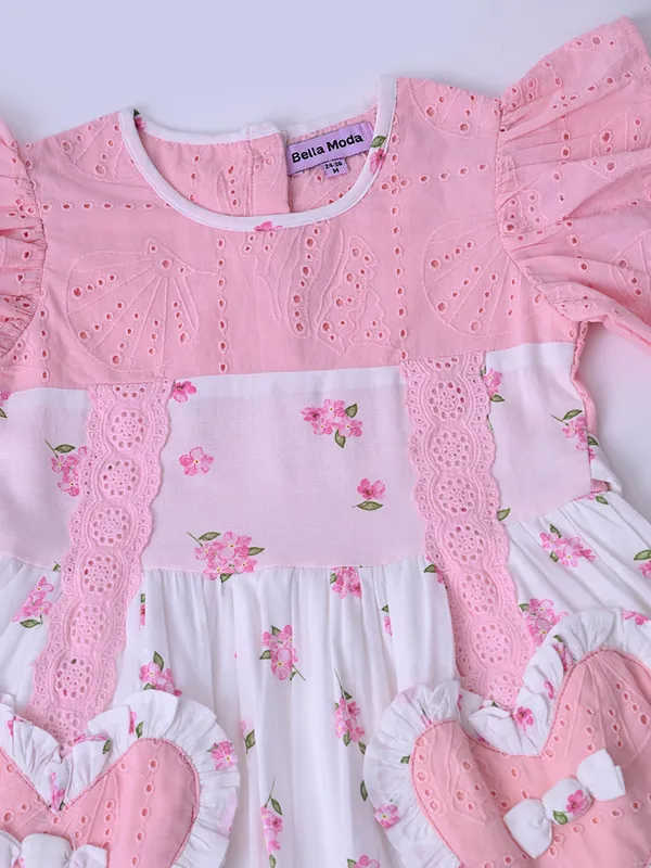 Bella_Moda_Cotton_Woven_Floral_Printed_Fit_And_Flare_Dress_With_Heart_Pockets_Style