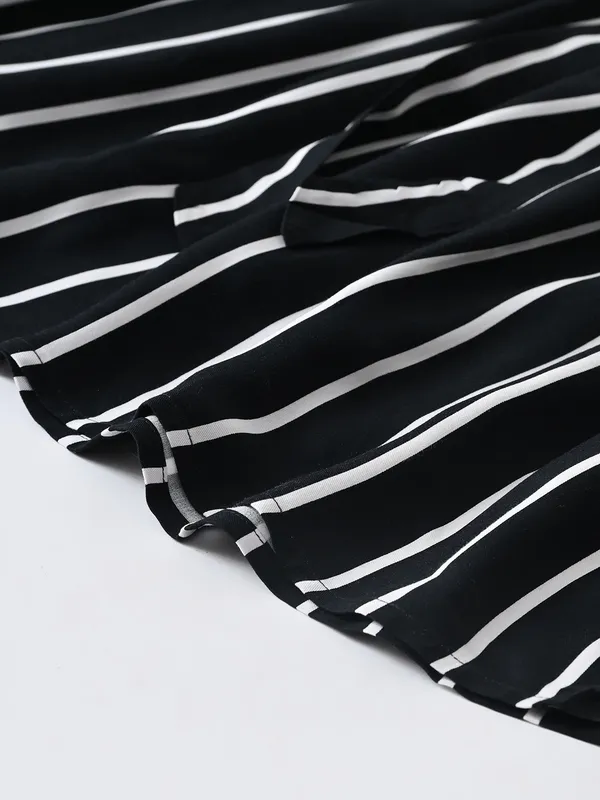 Girls_Sriped_Cotton_Woven_Dress_With_Bow_Waist_Applique_Black