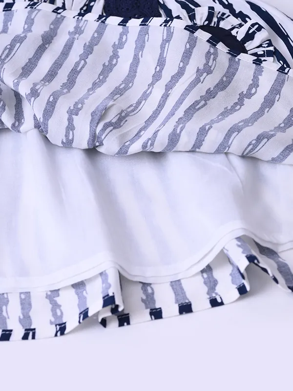 Bella_Moda_Cotton_Woven_Striped_Fit_And_Flare_Dress_With_Heart_Pockets_Style