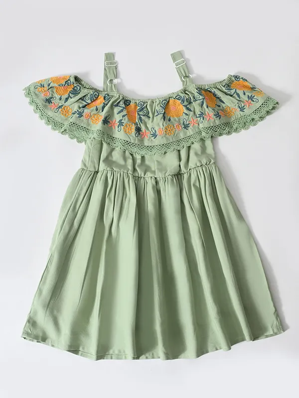 Bella_Moda_Cotton_Woven_Girls_Floral_Embroidered_Cold_Shoulder_Ruffle_Dress