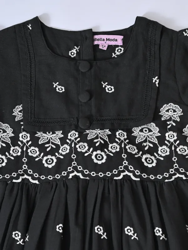 Bella_Moda_Cotton_Woven_Half_Puffed_Sleeves_Floral_Embroidered_Dress