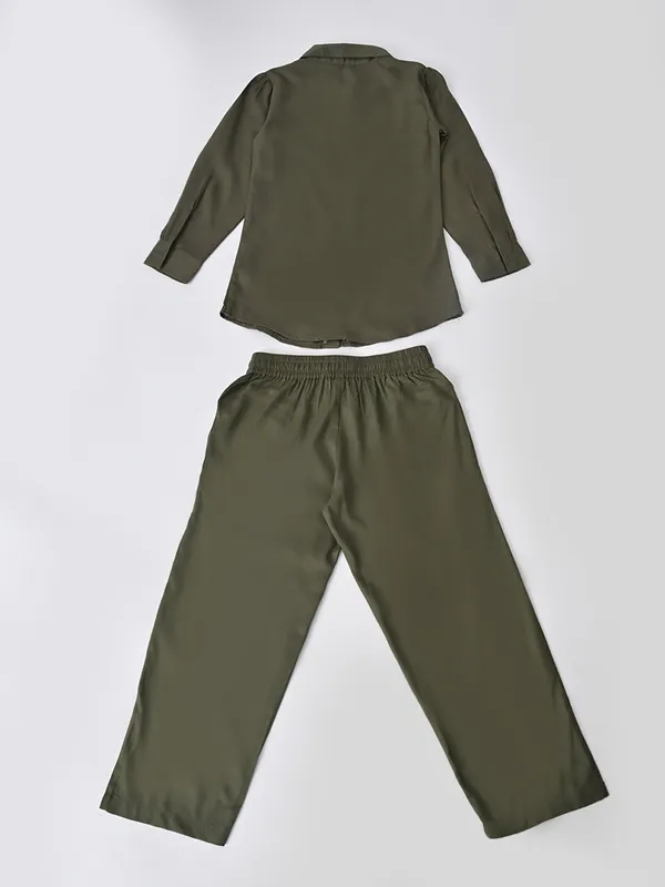 Bella_Moda_Cotton_Full_Sleeves_Floral_Embroidered_Coordinating_Shirt_Style_Top_And_Pant_Set