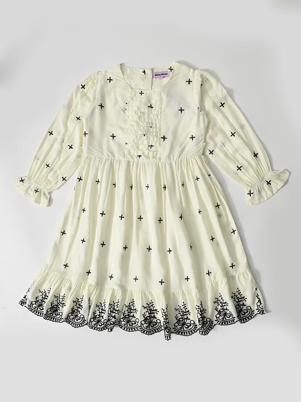 Bella_Moda_Cotton_Woven_Girls_Casual_A_Line_Dress_With_White_Motif_And_Embroidery_Border