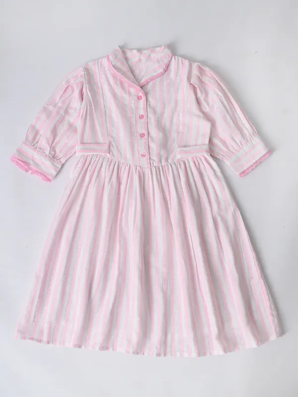 Girls_Sriped_Cotton_Woven_Dress_With_Bow_Waist_Applique_Pink
