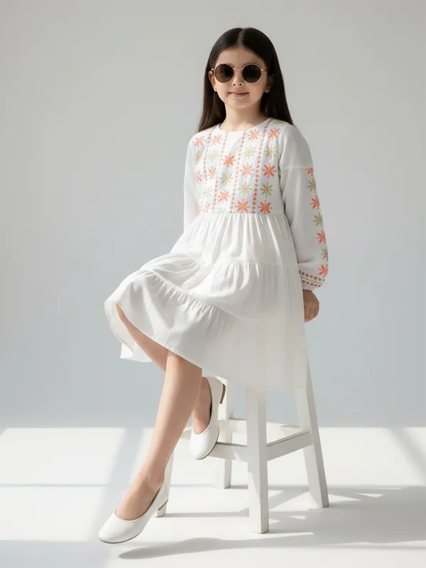 Bella_Moda_Girls_Full_Sleeve_Multi_Thread_Embroidered_Tiered_Midi_Dress