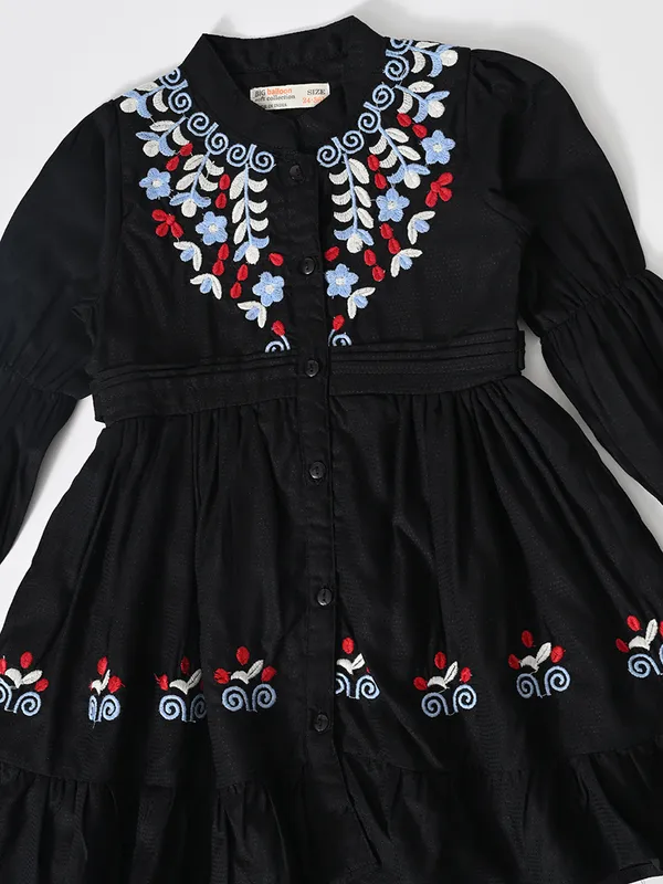 Bella_Moda_Cotton_Woven_Girls_Embroidered_Yoke_Full_Sleeve_Fit_And_Flare_Dress