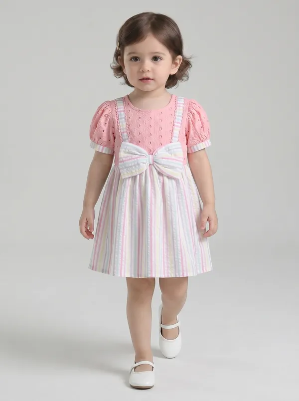 Baby_Girls_Printed_Cotton_Woven_Fit_And_Flare_Dress_With_Puff_Sleeves_And_Bow_Appilque_Pink