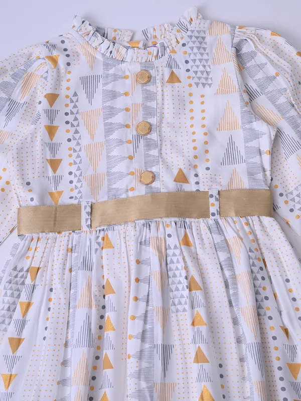 Bella_Moda_Girls_Fancy_Full_Sleeve_Dress_With_Contrast_Cuff_And_Belt