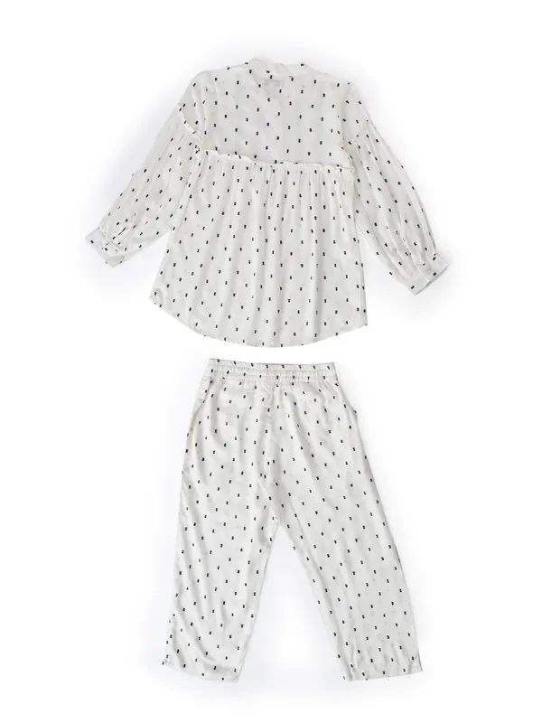 Bella_Moda_Cotton_Woven_Girls_Solid_Gathered_Yoke_Full_Sleeve_Top_With_Pants_Co_Ord_Set