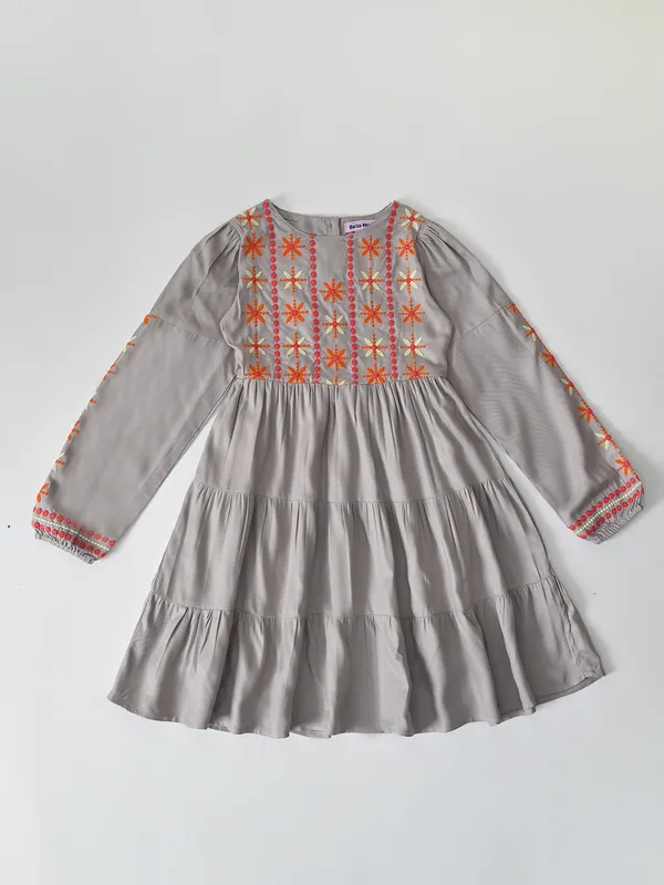 Bella_Moda_Girls_Full_Sleeve_Multi_Thread_Embroidered_Tiered_Midi_Dress